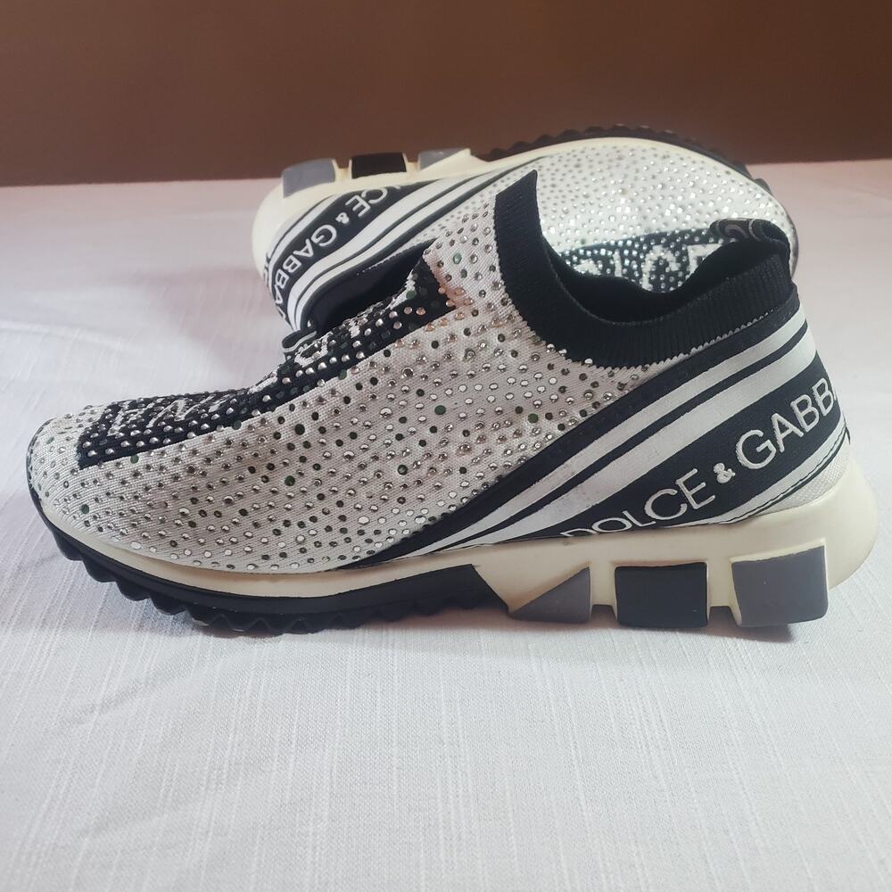 Women Shoe Athletic Size US 9.5 (40)